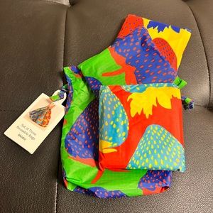 Baggu electric strawberry set